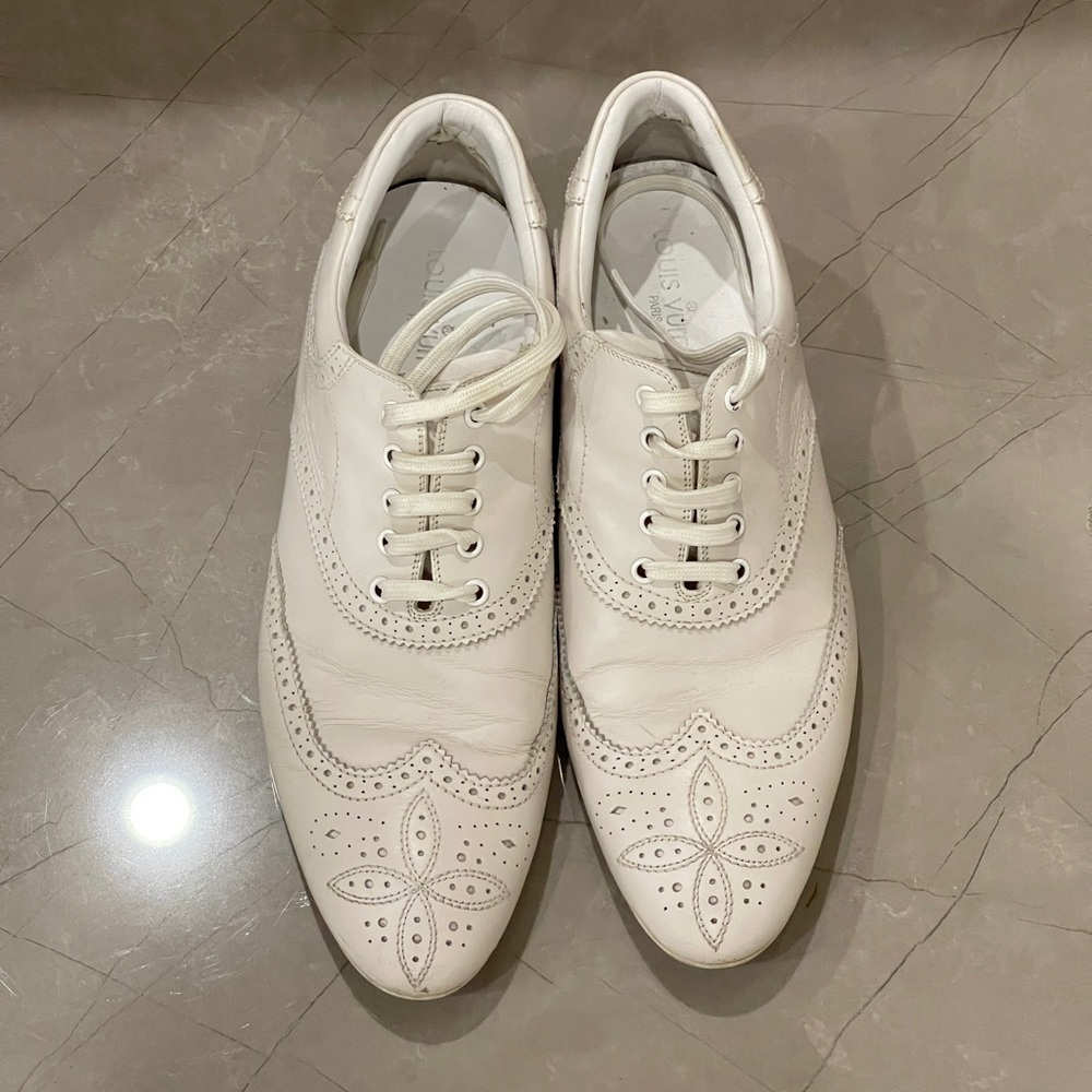 Louis Vuitton classy Derby
